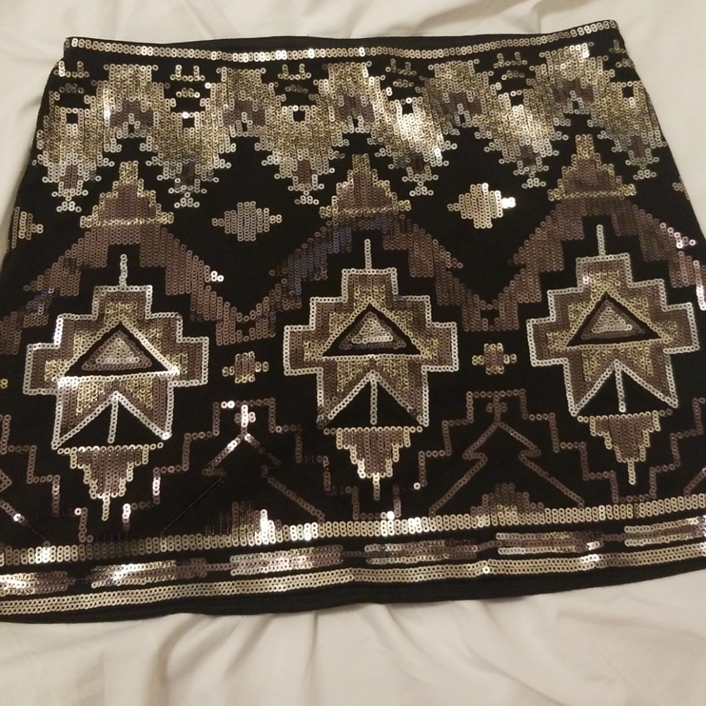 Express fun night out kind of style.